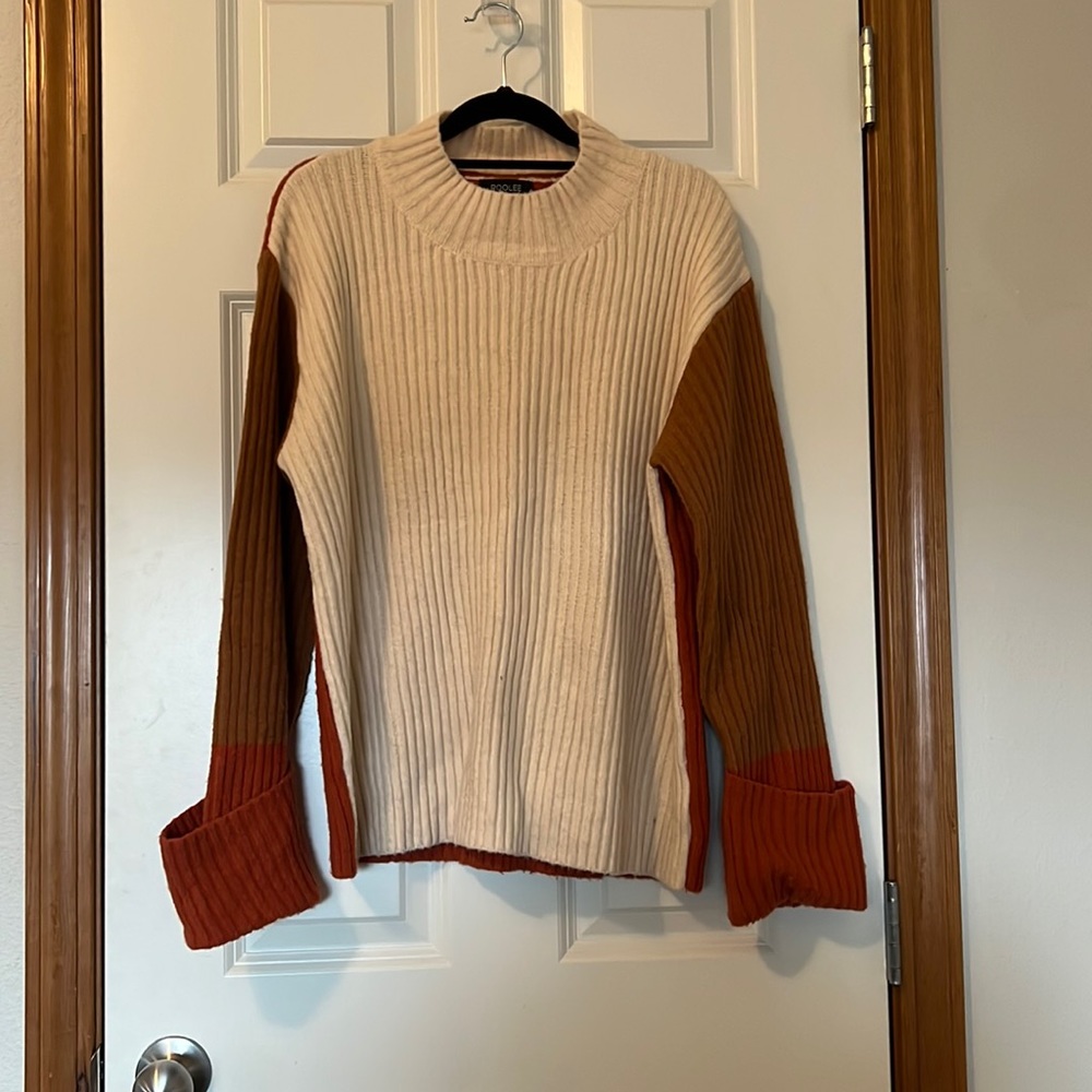 ROOLEE Color Block Sweater